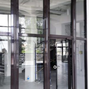 Противопожарный витраж EI45 из алюминиевого профиля / серия FRM7148